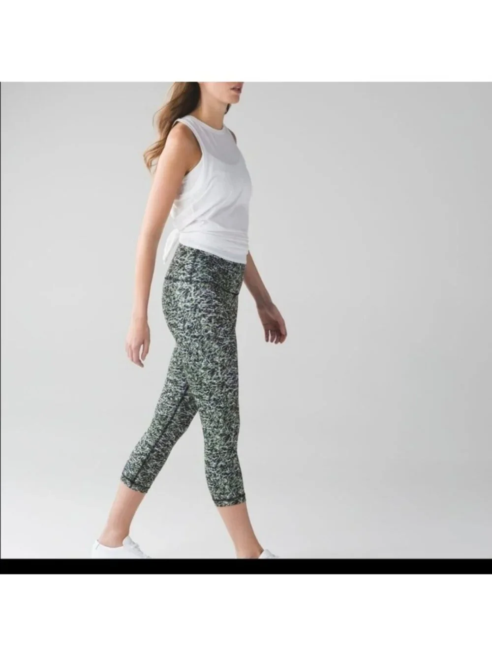 Lululemon Wunder Under Crop Full-On Luxtreme Mini Ripple Desert Olive